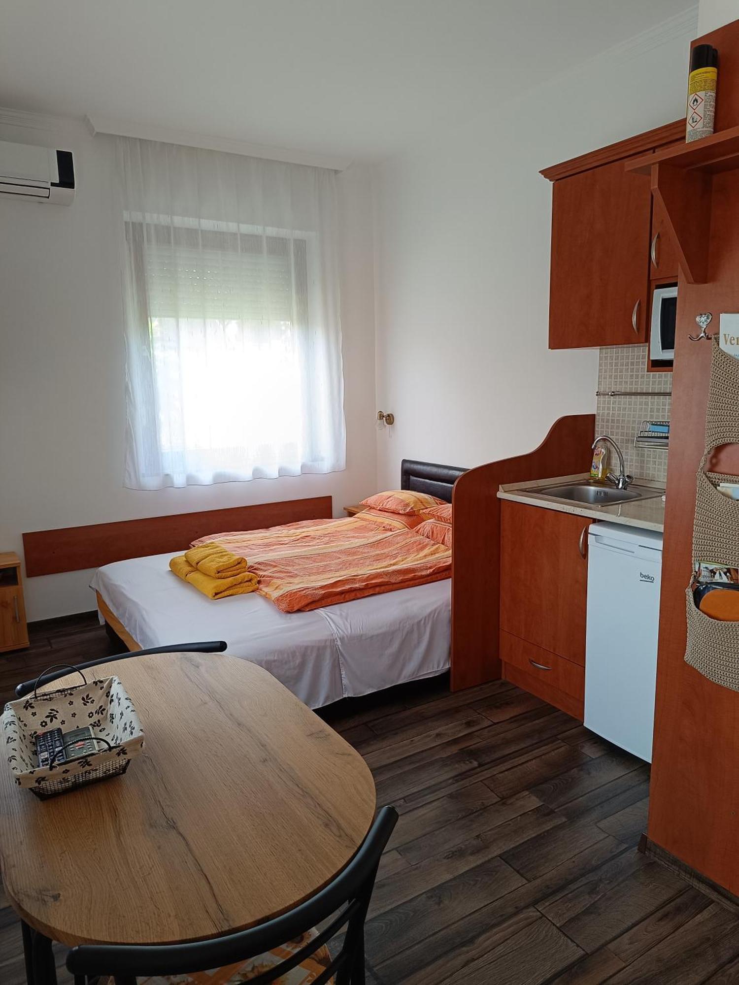 ハイデゥソボスローNemeti Apartmanhazアパートメント エクステリア 写真